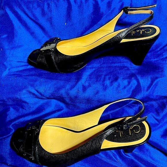 Cole Haan - Sling Back - Open Toe- Black Pumps - Picture 3 of 7